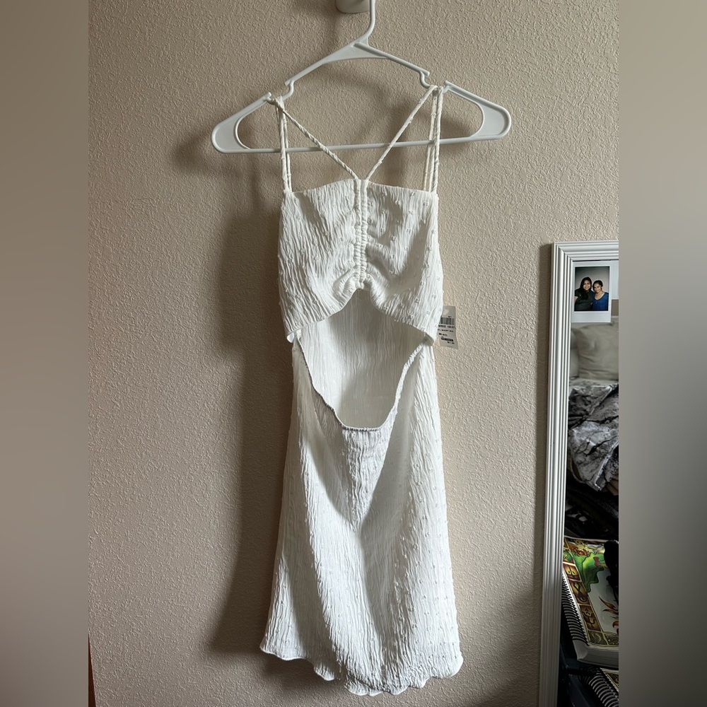 NWT-Ruched Front Cut Out Dress